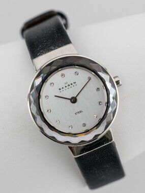 Skagen 490SSLIW Genuine Leather Band Quartz Analog Women\'s Watch New Battery Skagen quartz watch/analog/slv// - Gem main image 2